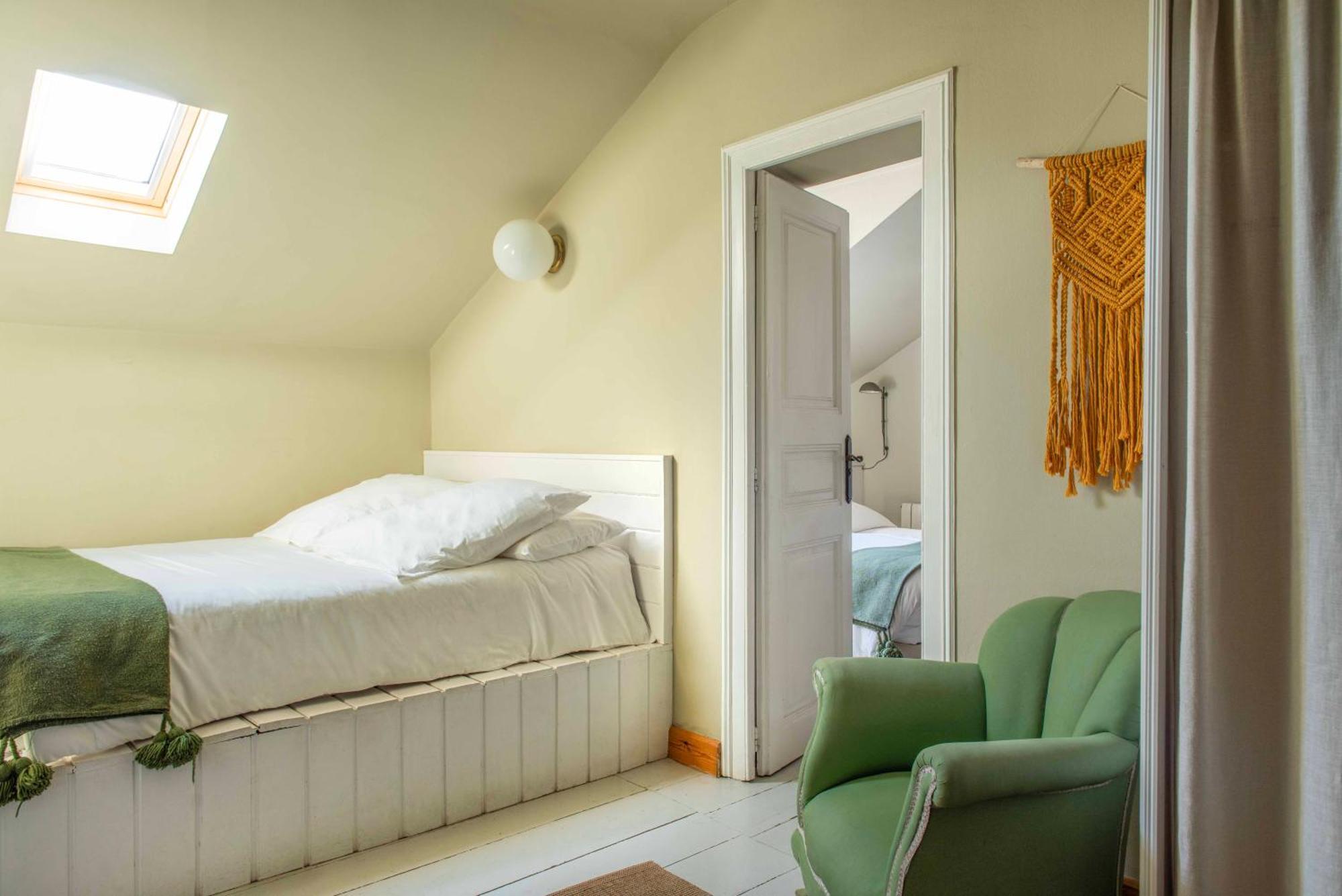 Mas Sant Marc Guest House Puigcerda Room photo