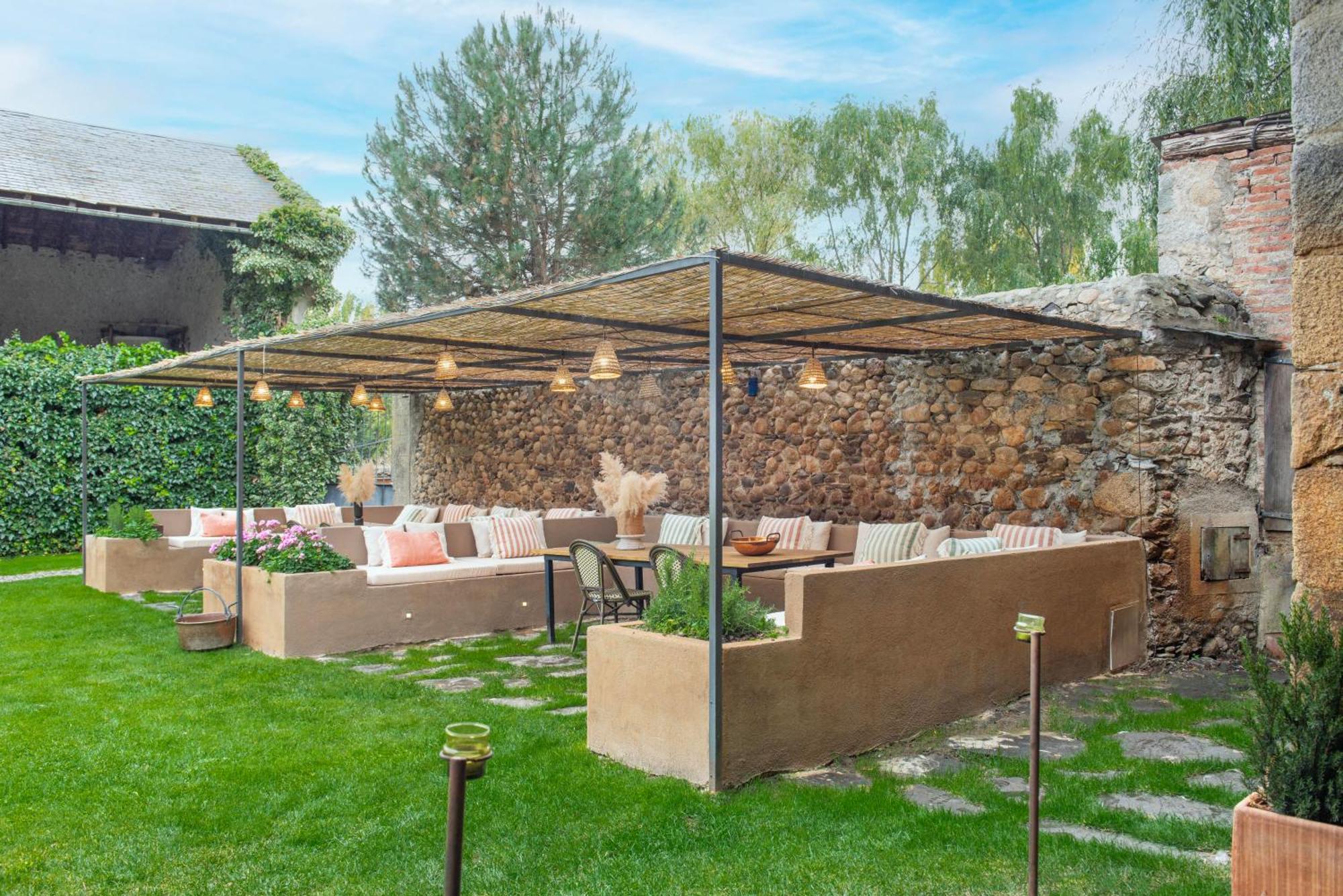 Mas Sant Marc Guest House Puigcerda Exterior photo